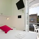 Hotel Villa Madana Римини