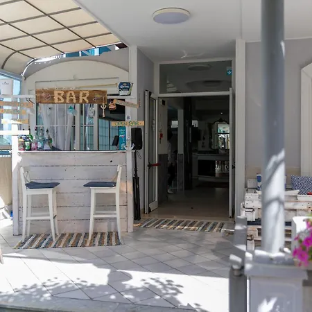 Hotel Villa Madana 호텔