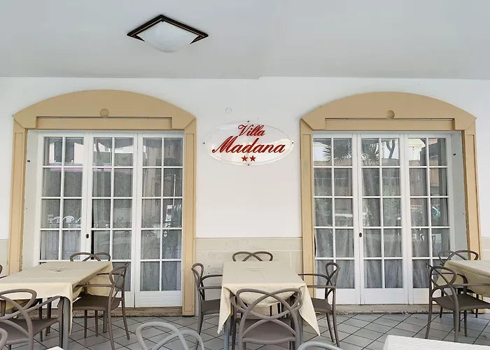 Hotel Villa Madana 2*