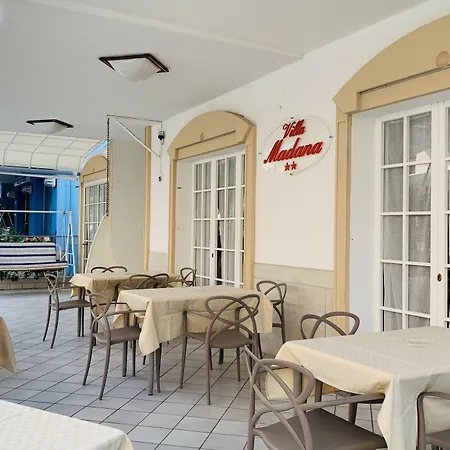 Hotel Madana
