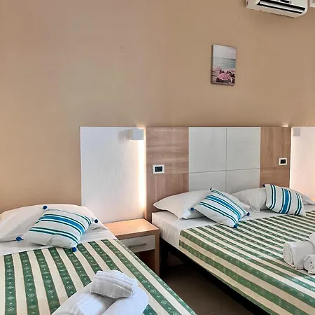 Madana Hotel
