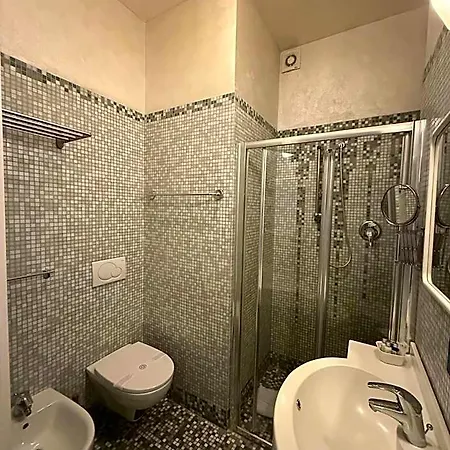Hotel Madana 2*